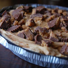 Hold on to Your Lips: Peanut Butter Ice Cream Pie