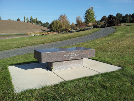 Warren and Pauli Owens Memorial Bench