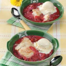 Rhubarb Strawberry Cobbler