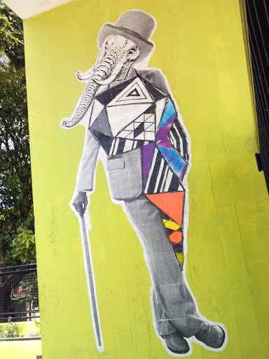 Mural Elefante Moderno