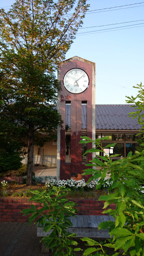 Obuse Station Clock