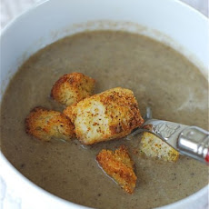 Creamy Mushroom Leek Soup with Peppery Parmesan Croutons