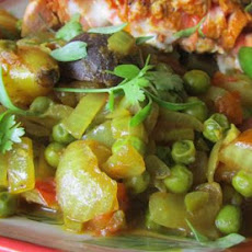 Aloo Rasdar - Indian Potato in Gravy Ala Rukshana