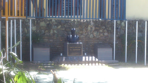 Busto de Simon Bolívar en Epa