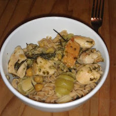 Greek Pasta With Chickpeas and Garlic Lemon Sauce (Makaronia Me