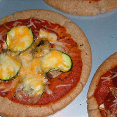 Veggie Pita Pizzas