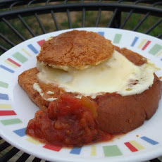 Mexi Eggs-In-A-Hole
