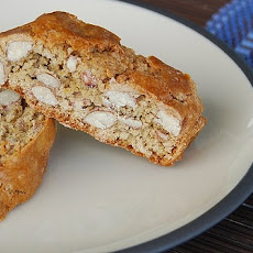 Traditional Italian Almond Biscotti