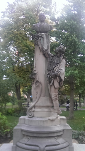 Statue Jules-Émile Planchon