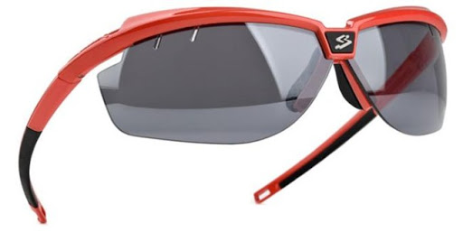 Gafas rojas de deporte