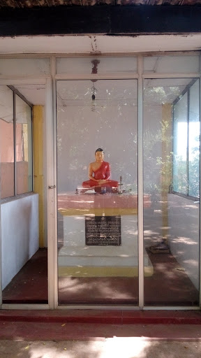 Buddha Statue at Rajarata Sewaya