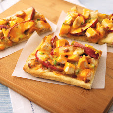 Apple-Jack Chicken Pizza with Caramelized Onions