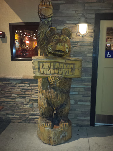 Famous Dave's Bear Statue