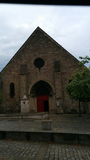 Eglise De Montaigut