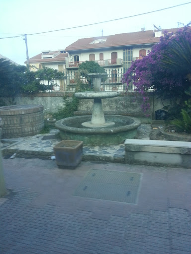 Fontana Stazione Nizza