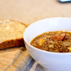Spanish Lentil Soup with Sausages and Apples