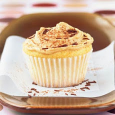 Vanilla Buttermilk Cupcakes