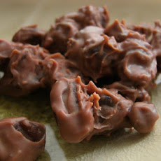 Chocolate Covered Raisins in the Microwave