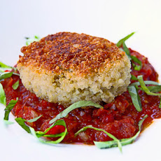 Quinoa patties stuffed with goat cheese and mushrooms