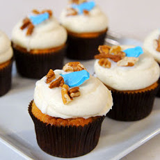 Hummingbird Cupcakes