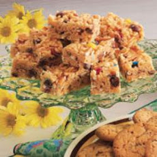 Crispy Pretzel Bars