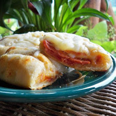 Pizza in a Crescent