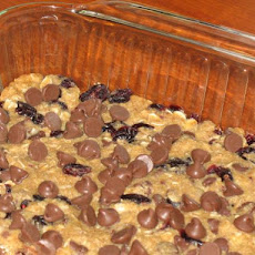 Low Fat Cranberry Chocolate Chip Granola Bars
