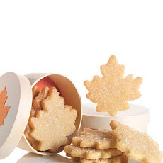 Maple Leaf Cookies