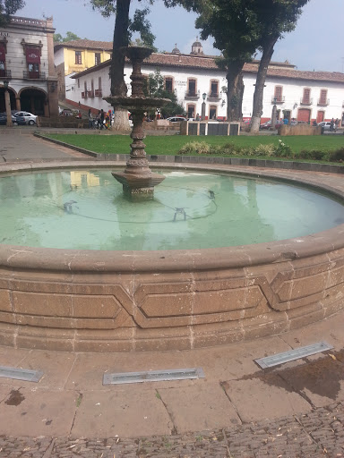Fuente Plaza Vasco De Quiroga Norte