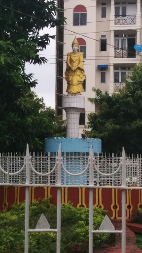 TheGyar Min Statue
