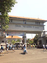 Gerbang SMA Negeri 1 Semarang