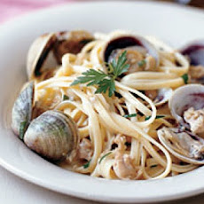 Linguine with Clams and Fresh Herbs