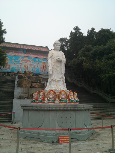 GuanYin Goddess Statue At BaoLin Temple