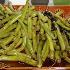 Green Beans With Balsamic-Shallot Butter