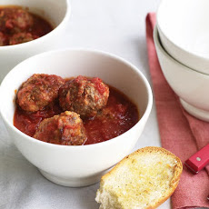 Meatballs with Garlic Bread