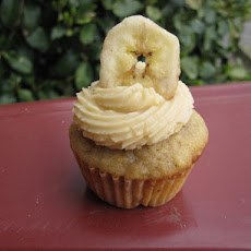Banana Cake With Caramel Frosting