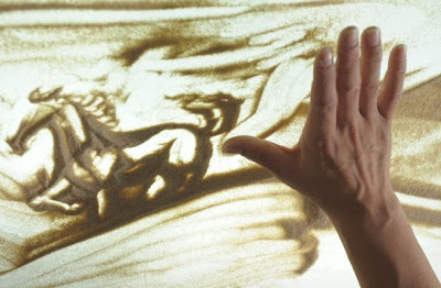 Hoi Chiu's Horse sand painting 