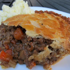 British Beef and Onion Pie