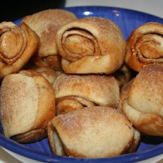 Cimanum Rolls With Frosting!