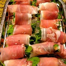 Proscuitto, Goat Cheese, and Fig Pear Balsamic Jam Rolls