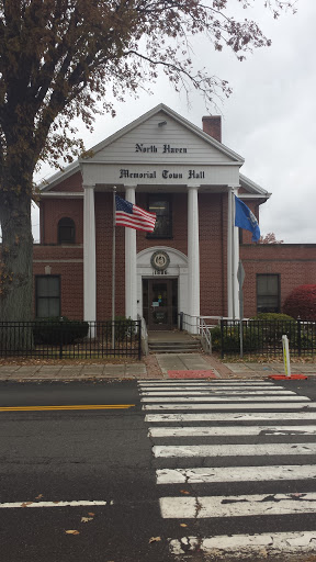 North Haven Townhall
