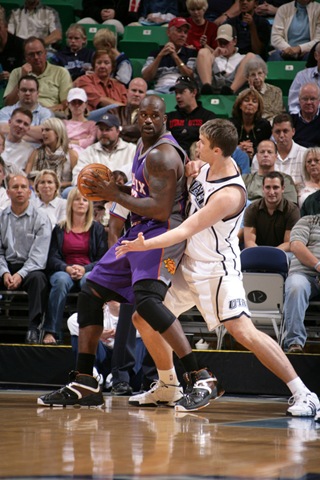 [Oct 9 2008 [Melissa Majchrzak NBAE Getty] Fes defends Shaq[3].jpg]