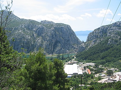 [Omis[5].jpg]