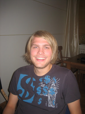 http://lh6.ggpht.com/Annasapa/SL61EoDtmBI/AAAAAAAAAow/r1gd8GuLYlQ/s400/kfielsiei%20032.jpg