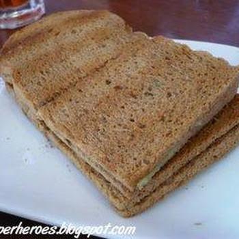 Toast bread kuching