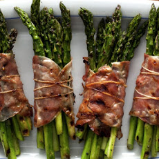 Bacon Wrapped Asparagus Bundles