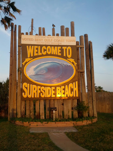 Welcome to Surfside Beach Sign