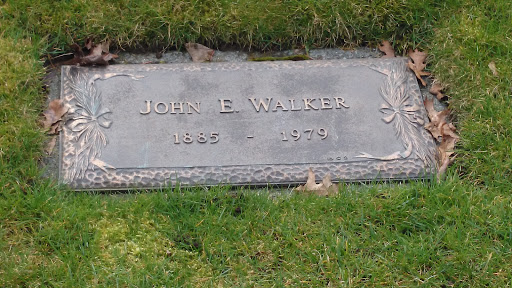 Memorial To Walker 