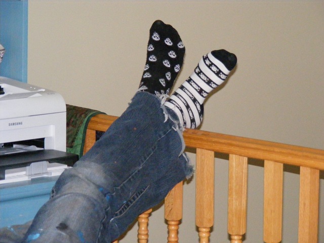 [Kristen and socks[3].jpg]