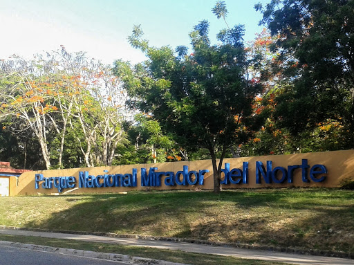 Letrero Parque Mirador Del Norte